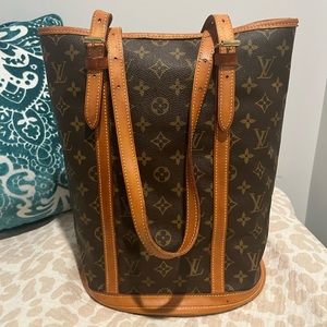 Louis Vuitton Gm Bucket bag